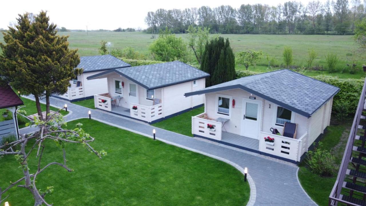 Domki Letniskowe Rejs Ustronie Morskie Exterior foto